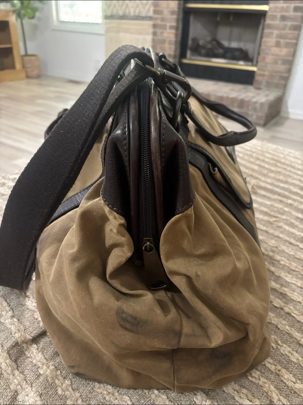 Fossil Duffel Waxed Canvas Weekender Travel Bag Brown Leather Wax Patina
